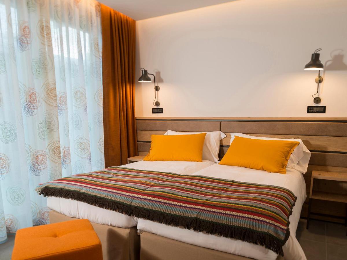 Red Fox Lodge Breuil-Cervinia Ngoại thất bức ảnh