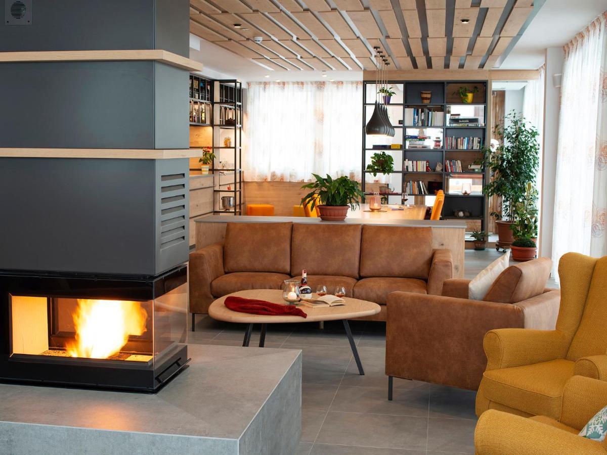 Red Fox Lodge Breuil-Cervinia Ngoại thất bức ảnh
